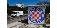  Blokkolták az autópályát a Hajduk Split drukkerei, a rendőrök lőfegyvert is használtak az oszlatásukhoz  