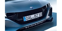  Szemrevaló álruhás BMW sportkupé tűnt fel a színen  