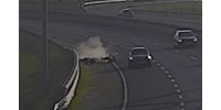  Súlyos motoros baleset az M85-ösön – nem nézett a tükörbe az autós  