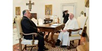  Csak a pápa békepártibb Orbánnál a Nézőpont kutatása szerint  