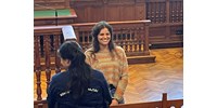  Elfoglalták a velencei magyar tiszteletbeli konzulátust a lábbilincsben bíróságra vitt olasz nő szimpatizánsai (videóval)  