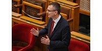  Rétvári Bence sem a katasztrofális GDP-adatot kommentálja, hanem az EU-n kívülről érkező édesanyák miatt aggódik  