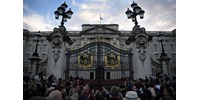Csúszik Károly királlyá nyilvánítása  – hírek percről percre kiküldött londoni tudósítónktól