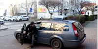 A taxi, ami nem embereket, hanem adományokat szállít (videó)