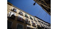  Kiút a „mamahotelből”: lefoglalt lakások bérbeadásával segítene kiköltözni a fiataloknak a spanyol kormány  