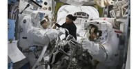  Megszakította az űrsétát a NASA, mert az egyik szkafanderből víz szivárgott a Nemzetközi Űrállomás légzsilipjébe  