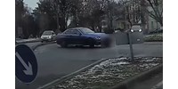  Hat hónapra elvett jogosítványt ért ez a belvárosi driftelés Miskolcon – videó  