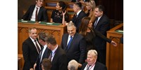  Orbán sakktáblája: a legfurcsább figurák és lépések az új kormányban  