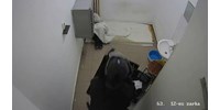  Kommandósok számolták fel a győri börtön zárkatorlaszát – videó  