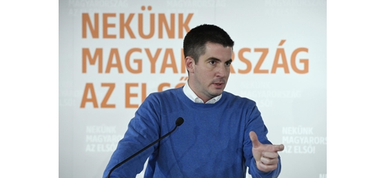 Itthon: A Fidesz Stop Gyurcsány! Stop Karácsony! címmel indított petíciót - Vimarsana News