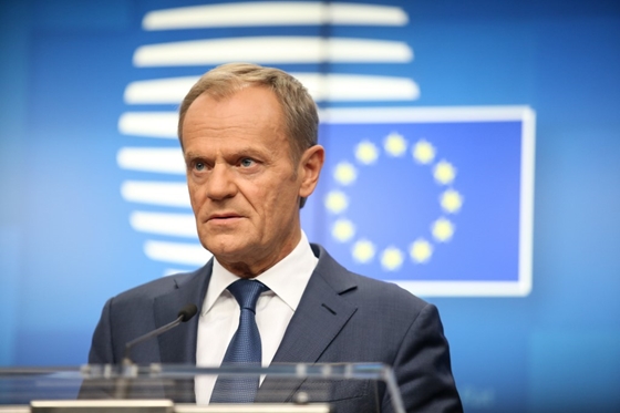 Mundo: Donald Tusk dimite como jefe del Partido Popular Europeo