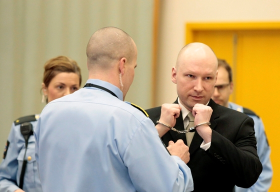 Breivik is waiting to escape from a three-room prison suite thumbnail