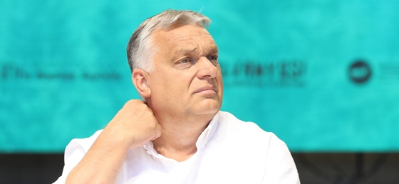 „Aki teheti, költözzön el egy békés országba” – reagált a Roma Parlament az Orbán-beszédre