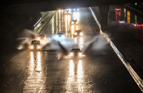 World: Floods devastate northwestern Australia and California