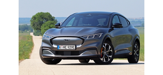Autó: Szentségtörés vagy logikus lépés? Teszten az elektromos Ford Mustang Mach-E - Vimarsana News