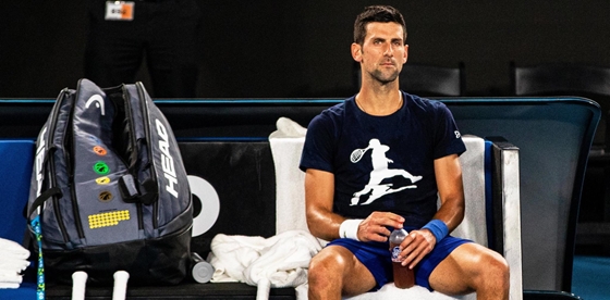 Őrizetbe vették Novak Djokovicot