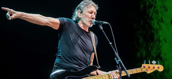 „Velejéig antiszemita, Putyin-mentegető, hazug”: Twitteren esett neki a Pink Floyd énekese Roger Watersnek