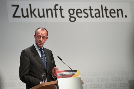 Fiedrich Merz lett a CDU új elnöke