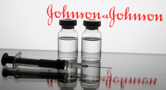 Tecnología: Agencia Europea de Medicamentos: la relación entre la vacuna Johnson & Johnson y los coágulos de sangre no está clara