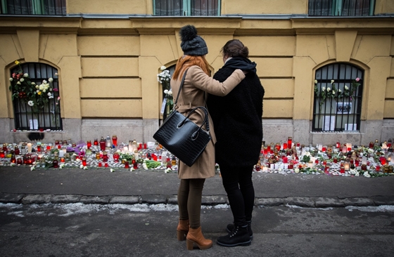 "A hozzátartozók számára életfogytiglani büntetés" - 5 éve történt a veronai buszbaleset