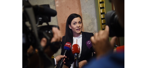 Itthon: A Jobbik színeiben folytatja Demeter Márta, ha 2022-ben megválasztják - Vimarsana News