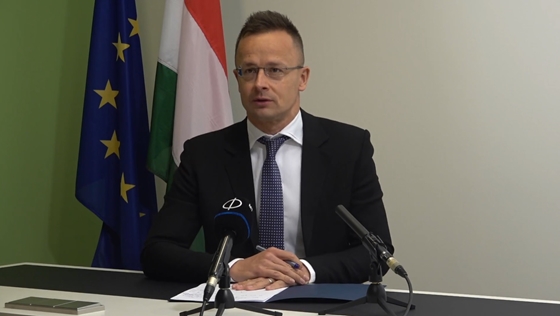 EUrologist: Szijjártó is still waiting for money in Brussels, the  Commission says “no financial promise” has been made to the Hungarians