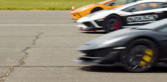 Így megy egymás ellen a Lamborghini Aventador valamennyi változata - videó