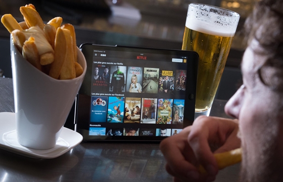 Tecnología: aunque hay más hambre en serie durante la pandemia, todo el mundo está entrenando a Netflix