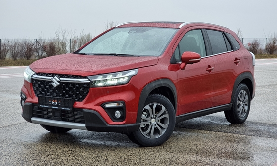 Coche: Condujimos el nuevo Suzuki en Esztergom, muchas fotos y videos del S-Cross.