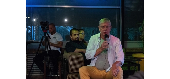 Itthon: Gyurcsány a fiatalok között: 2006 egy közös, nemzeti dráma volt - Vimarsana News