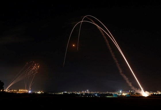 Rakétákkal támadják Izraelt a Gázai övezetből